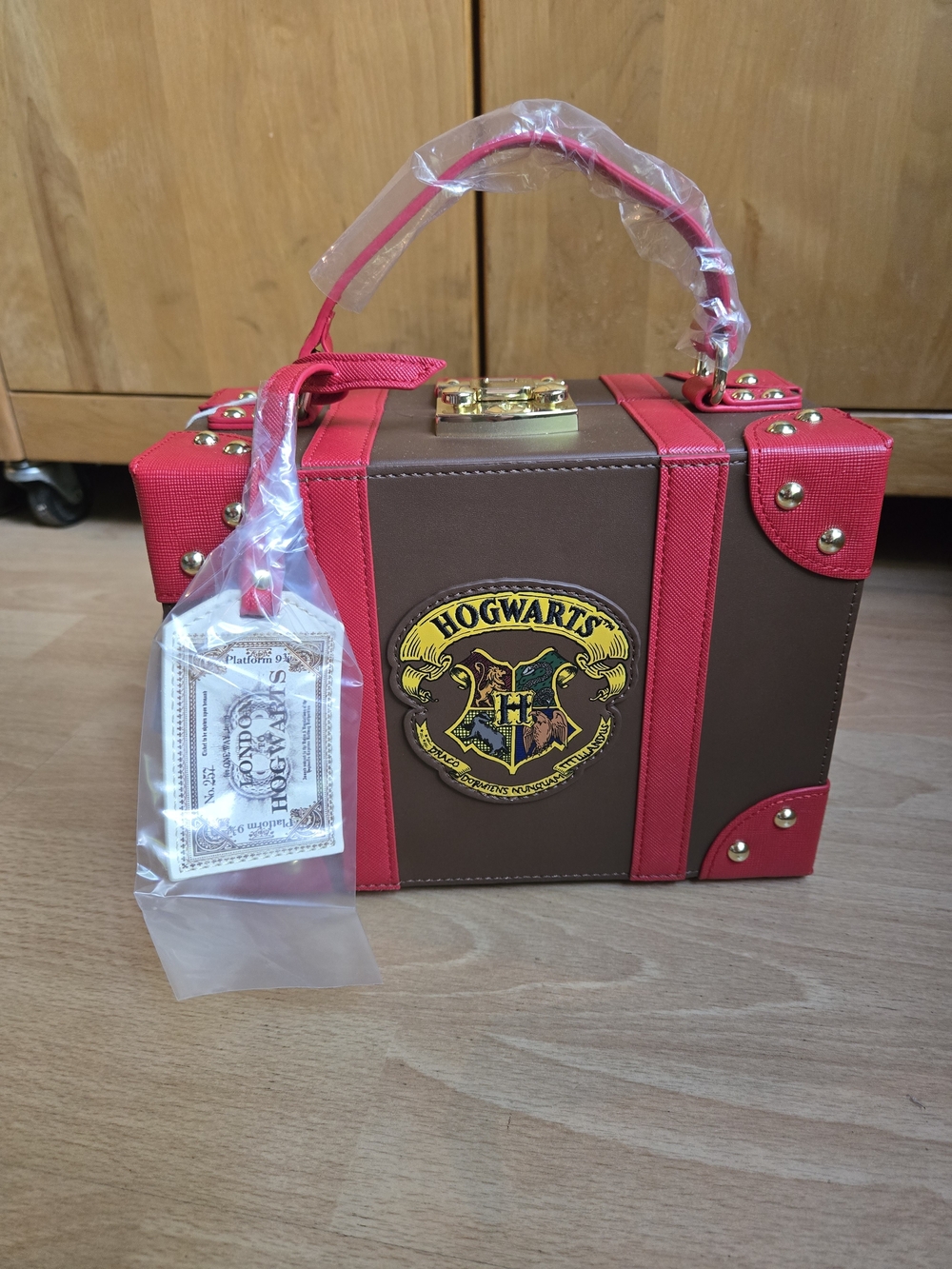 Harry Potter Trunk-style Crossbody Loungefly